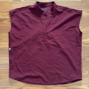 Women’s Fig Scrubs burgundy Rafaela top M